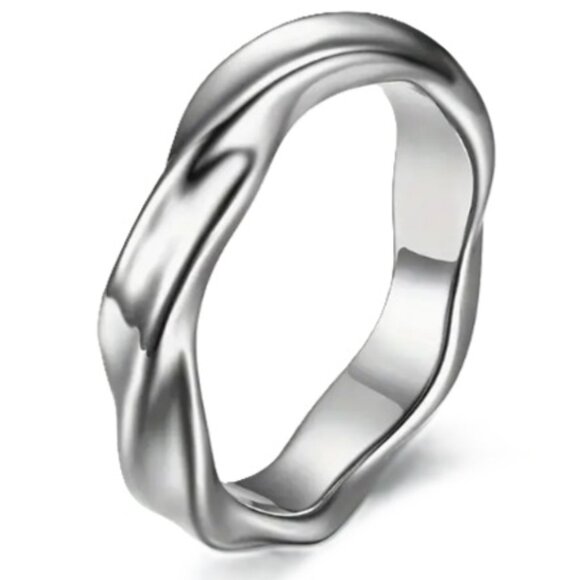 d'vine Products Jewelry - Unisex - Titanium Steel Mobius Twist Ring - Versatile Fashion Band - 4 mm